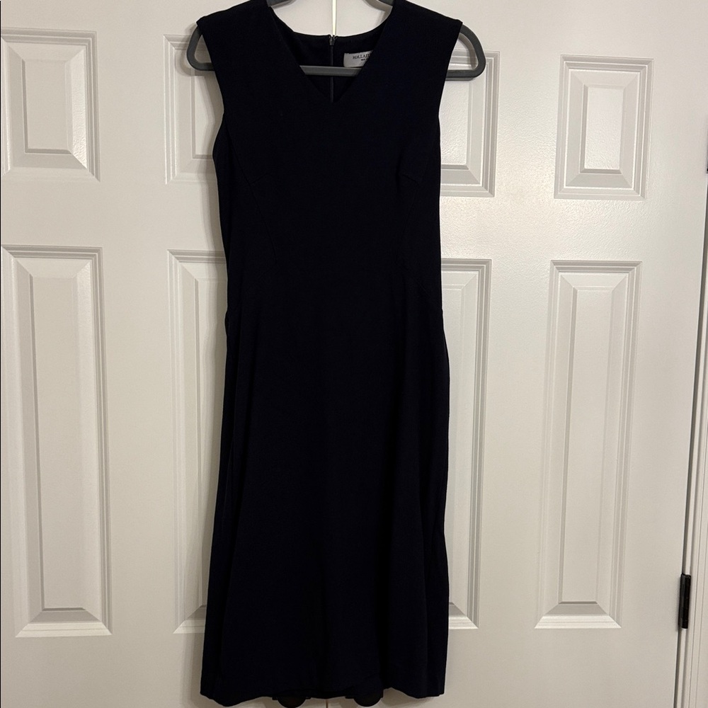 Elegant Navy Sleeveless Ponte Dress
